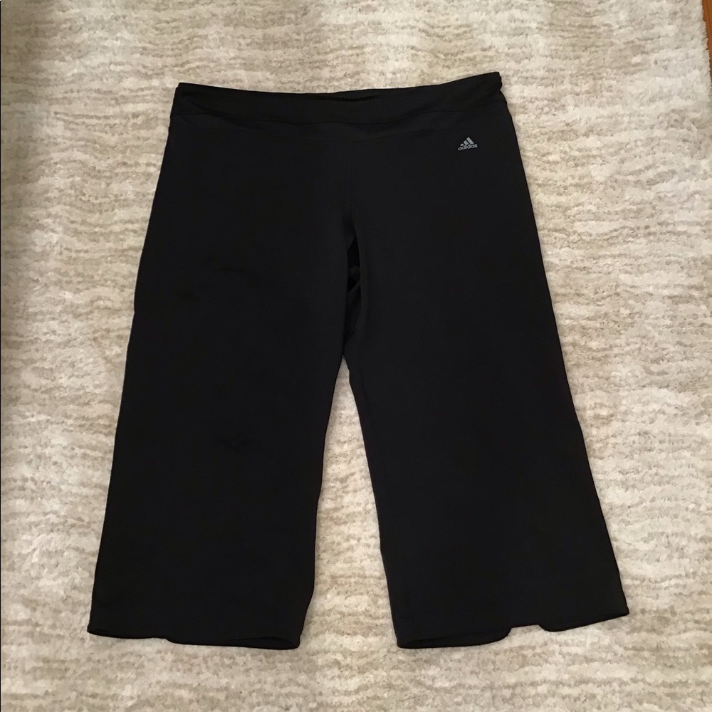 Adidas Wide Leg Crop Pants Size XL